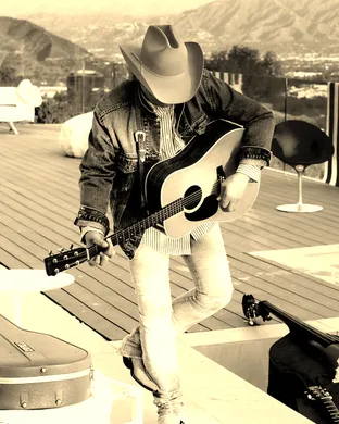 Dwight Yoakam Farmington