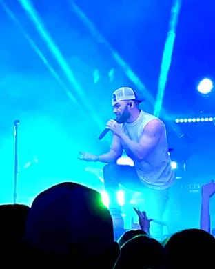 Dylan Scott Farmington