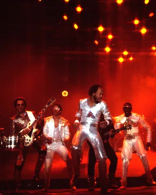 Earth Wind And Fire Hartford