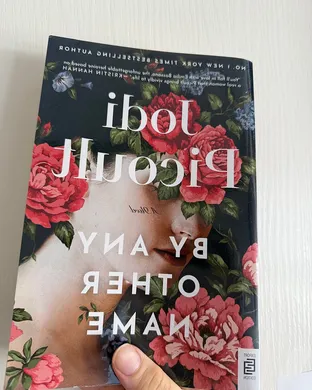 Jodi Picoult Woonsocket