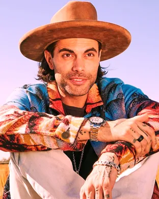 Niko Moon Farmington