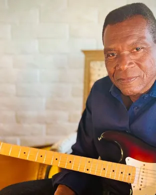 Robert Cray Band Westhampton Beach
