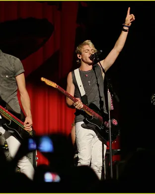 Ross Lynch Kingston