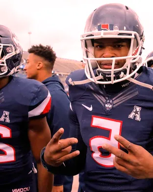 UConn Huskies Football East Hartford
